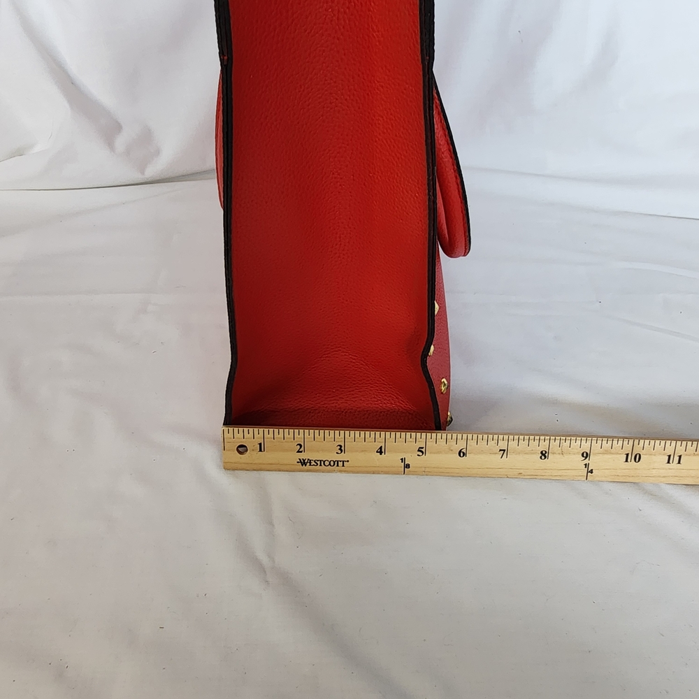 Elizabeth Arden Red Tote with Gold Studs - Picture 10 of 10